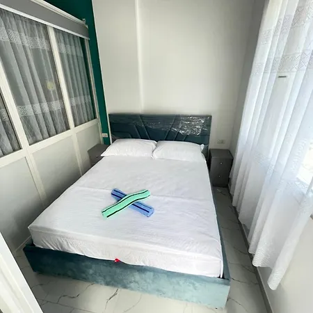 Roel&alvi Relax Appartement Golem (Tirana)
