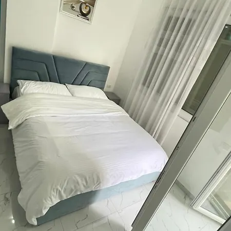 Roel&alvi Relax Golem (Tirana)